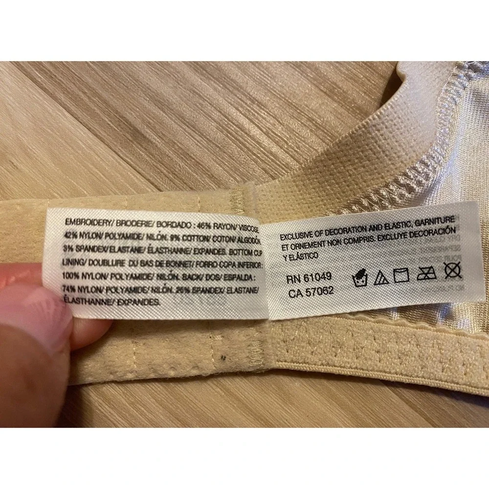 Wacoal 85720 Retro Chic Full Figure Underwire Bra Beige 34DD